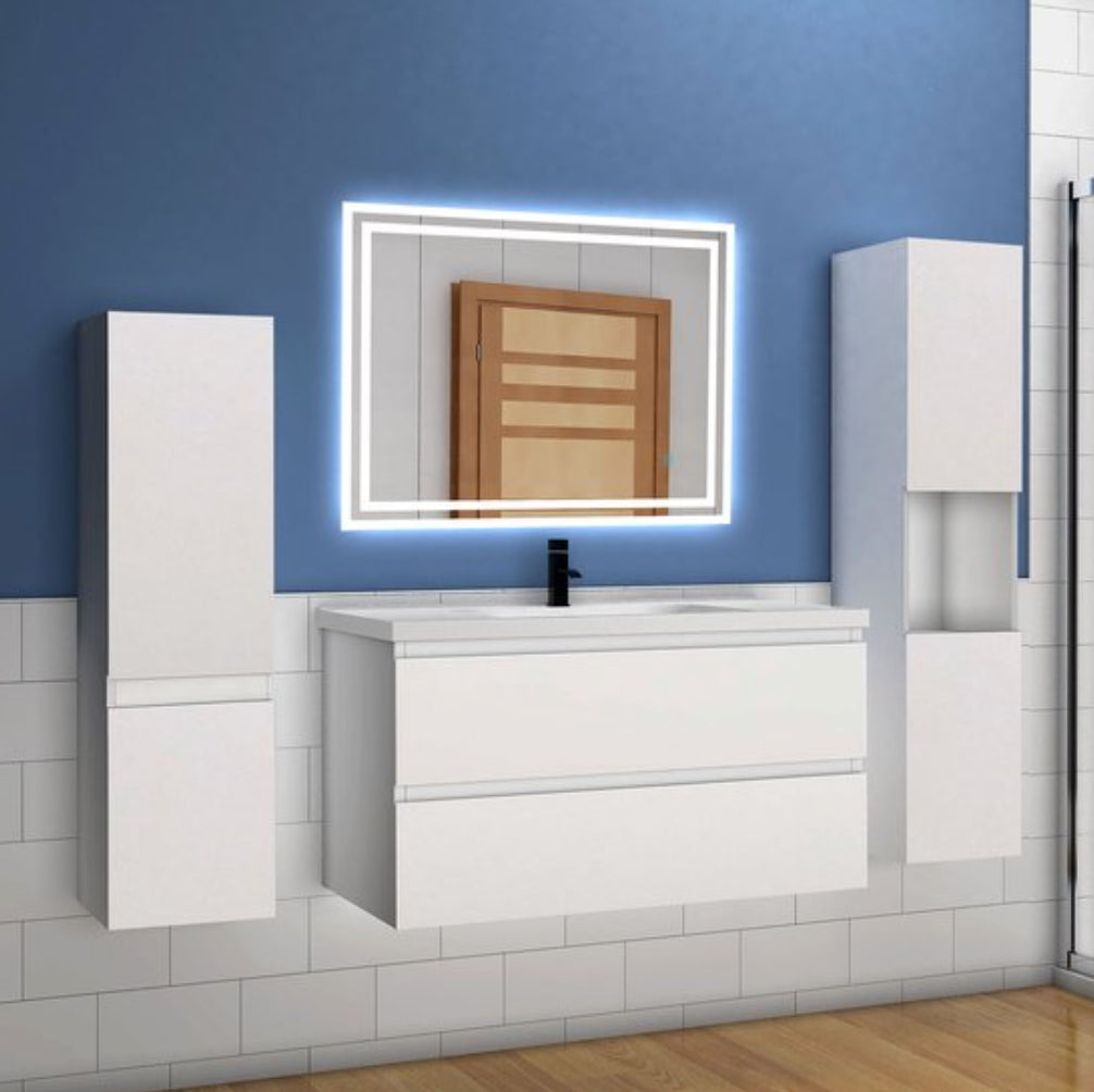 AICA vysoká koupelnová skříňka 130 cm – bílá nástěnná skříňka s Soft Close, úložný prostor do koupelny. Moderní koupelnový nábytek z MDF, skříňka na ručníky, kosmetiku a doplňky. Praktická závěsná skříňka s tichým zavíráním, levý/pravý montážní systém.