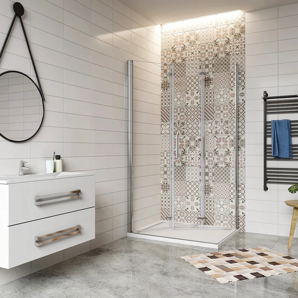 AICA Sprchový kout obdélníkový se zalamovacími dveřmi z 6mm NANO skla – bezpečnostní sklo EasyClean, chromový profil, nerezové madlo. Moderní sprchový box s univerzální montáží (levá/pravá strana) pro prostory 70–120 cm, výška 195 cm. Designový obdélníkový sprchový kout s posuvnými dveřmi, odolný proti korozi. Vhodný do malých i velkých koupelen, snadná údržba a minimalistický vzhled.