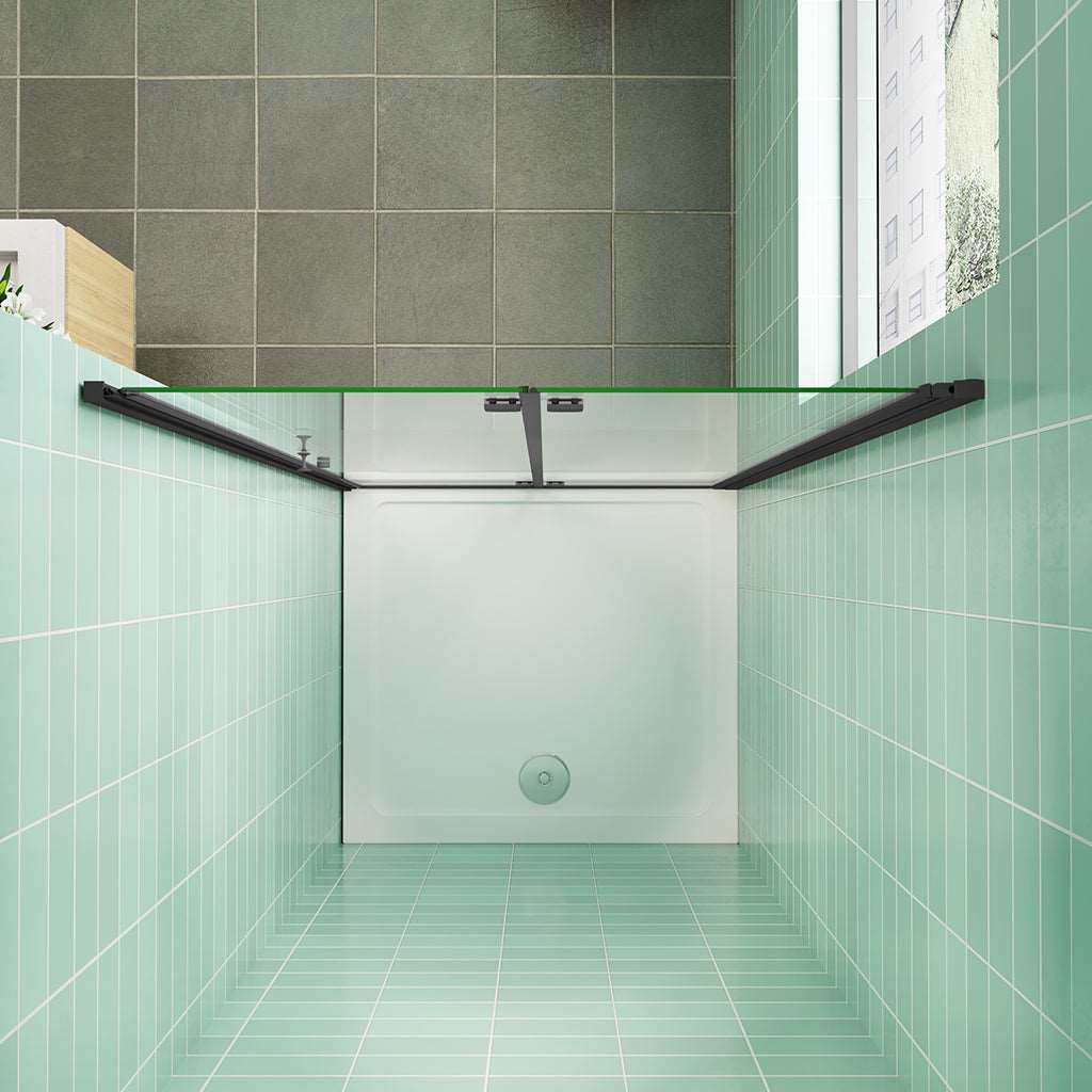 Zalamovací sprchové dveře s neprůhledným privacy pásem – 6mm bezpečnostní NANO sklo EasyClean, nastavitelná šířka 70–120 cm, výška 195 cm. Černý hliníkový profil, nerezové madlo a univerzální montáž (L/P) do sprchové niky. Moderní design s matným dekorem pro maximální soukromí.