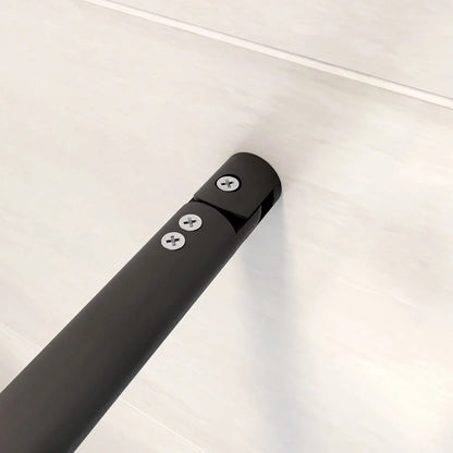Walk in sprchová zástěna s privacy pásem, černá designová zástěna do koupelny s 10mm nano bezpečnostním sklem a anti-explosion fólií. Nastavitelná šířka 70-140cm, výška 200cm, univerzální montáž (vlevo/vpravo), černá hliníková vzpěra F-123B/F-084B. Moderní sprchový kout s neprůhledným středovým pásem pro soukromí.