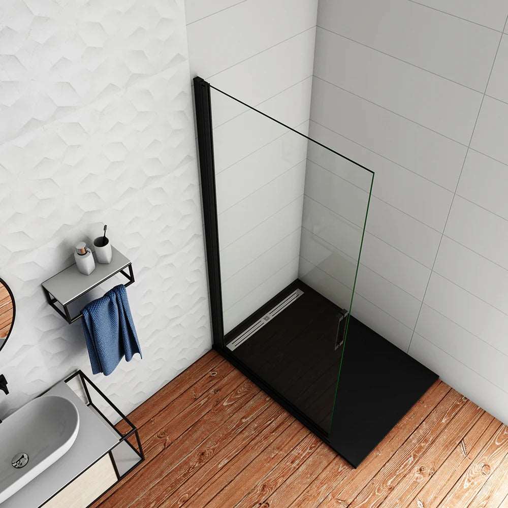 Moderní jednokřídlé sprchové dveře z 8mm NANO skla s černými hliníkovými profily – rozměr 76-96 cm, výška 200 cm. Walk-in design s EasyClean povrchem proti usazování vodního kamene a nečistot. Bezpečnostní sklo, odolné proti rozbití, s elegantním zinkovým madlem. Ideální do malých i velkých koupelen. Univerzální montáž vlevo nebo vpravo.