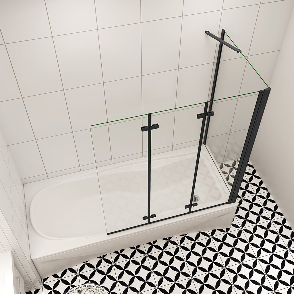 Moderní skládací vanová zástěna v černé barvě s NANO sklem EasyClean pro snadnou údržbu. 3-dílný systém s bočním panelem (možnost volby rozměrů 70/75/80 cm) zajistí dokonalou ochranu proti stříkající vodě.