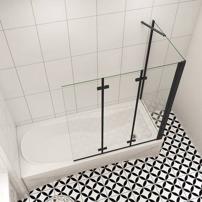 Moderní skládací vanová zástěna v černé barvě s NANO sklem EasyClean pro snadnou údržbu. 3-dílný systém s bočním panelem (možnost volby rozměrů 70/75/80 cm) zajistí dokonalou ochranu proti stříkající vodě.
